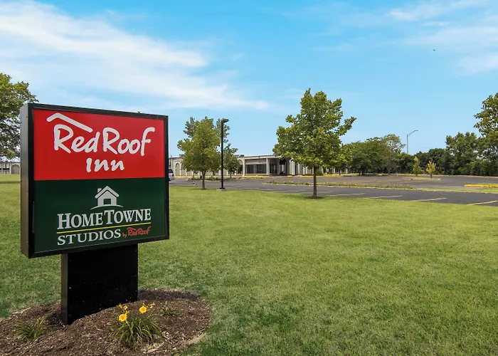 Hometowne By Red Roof And Conference Center Chicago - N Aurora Naperville North Aurora
